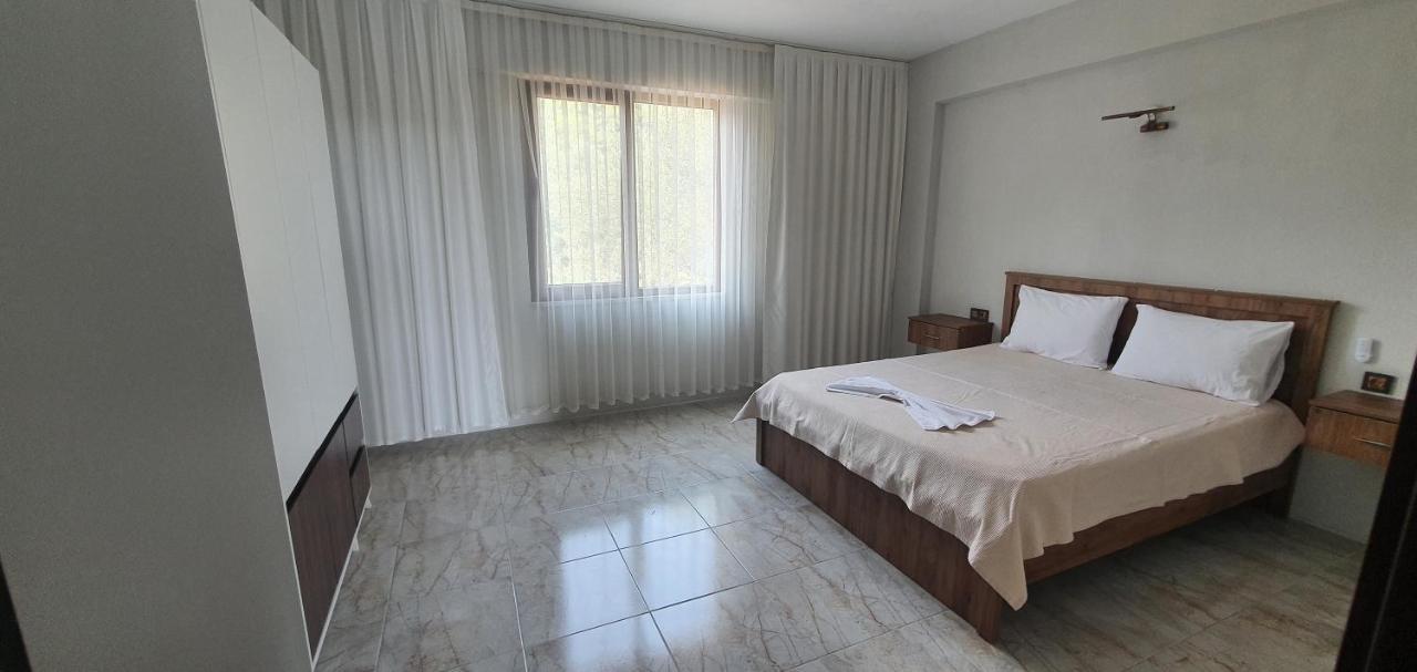מוגלה Olive Tree Apart Hotel מראה חיצוני תמונה