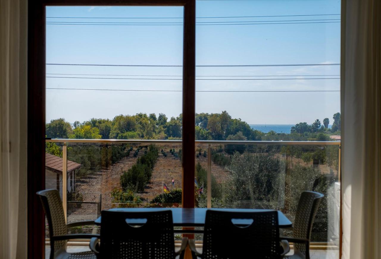 מוגלה Olive Tree Apart Hotel מראה חיצוני תמונה